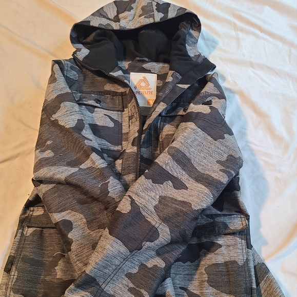 Aperture Snowboarding Shell - Picture 3 of 3